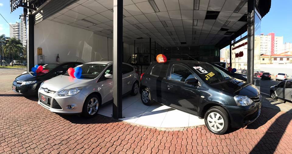 Plaza Automóveis